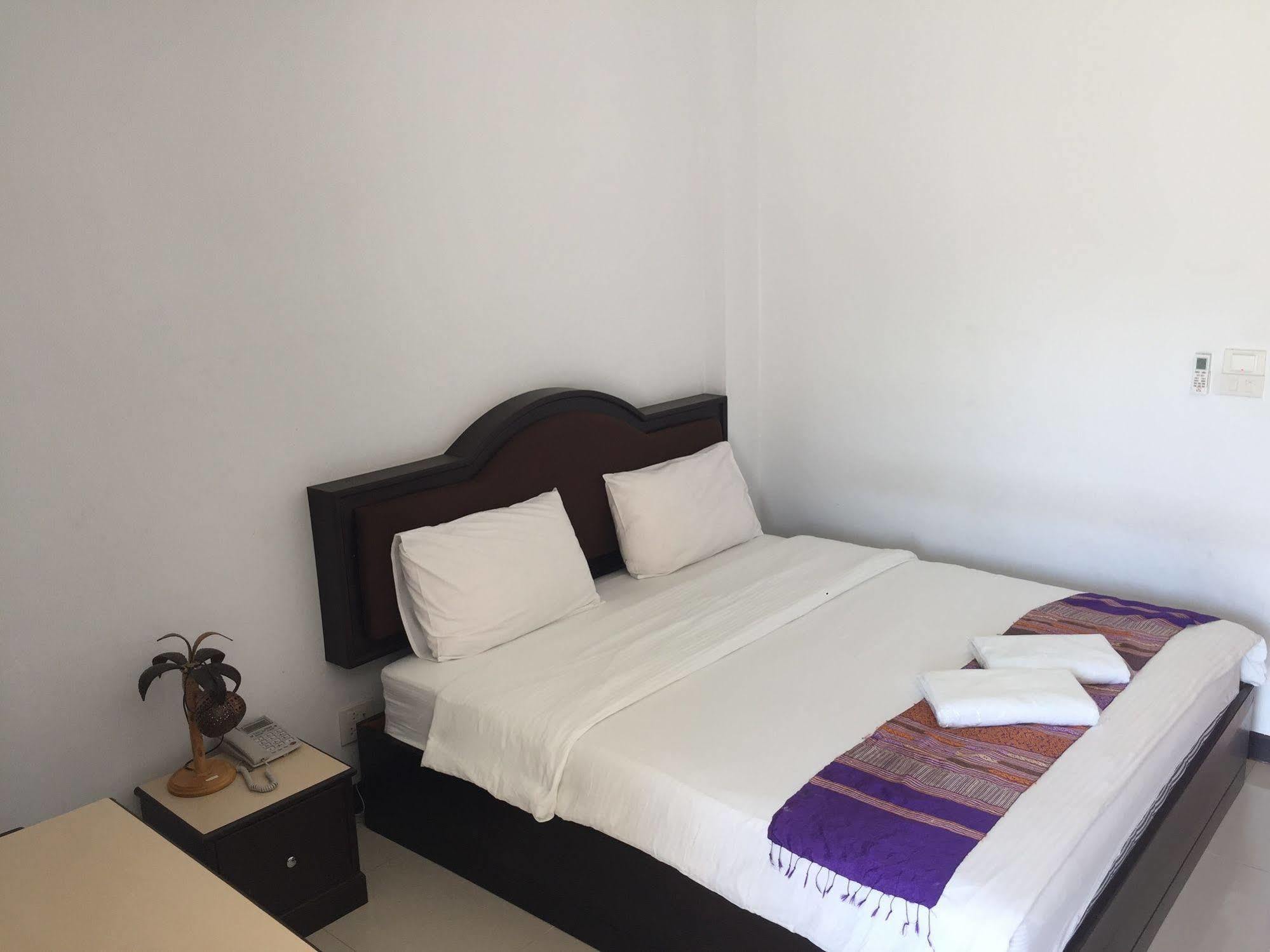 Hotel The Family Grand Udon Thani Exterior foto